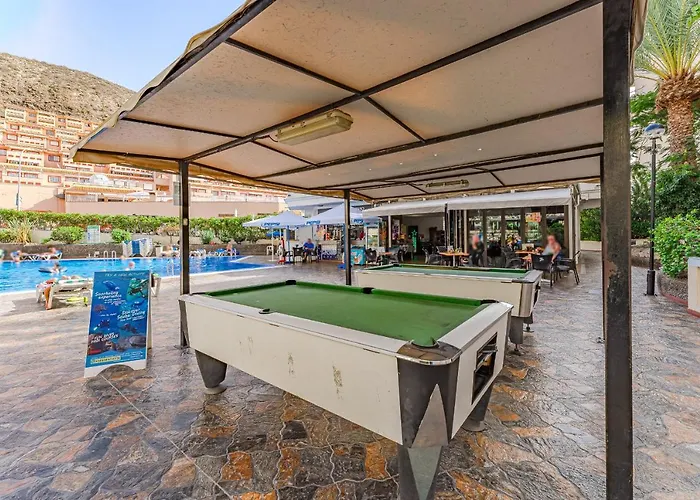 Apartment Amplio Duplex En Cristianos By Altamarhomes *