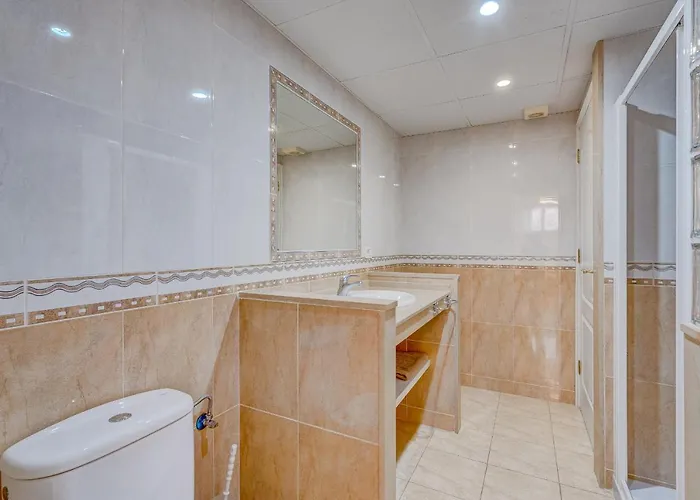 Amplio Duplex En Cristianos By Altamarhomes *