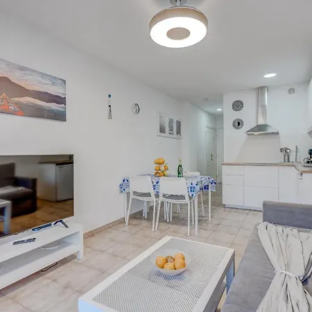 Appartement Amplio Duplex En Cristianos By Altamarhomes